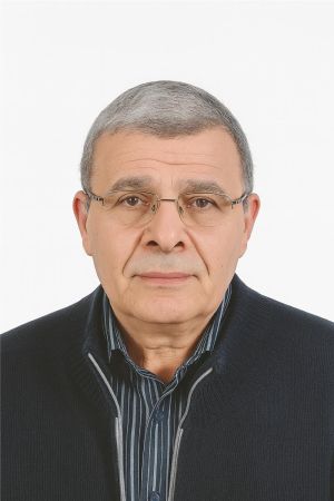 الدكتور محمود أبو حفص