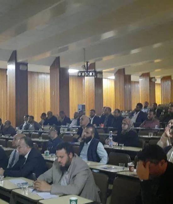 يوم علمي حول زراعة الرباط الصليبي لمفصل الركبة