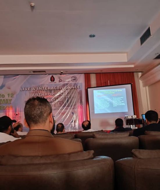 live and interactive knee arthroplasty sabratha